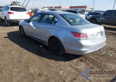 2009 Honda Accord 2.4 Lx z USA, uszkodzony, nr VIN 1HGCP26369A072044